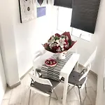 Nyaraló Charming In Playa De La Americas With Sea View *