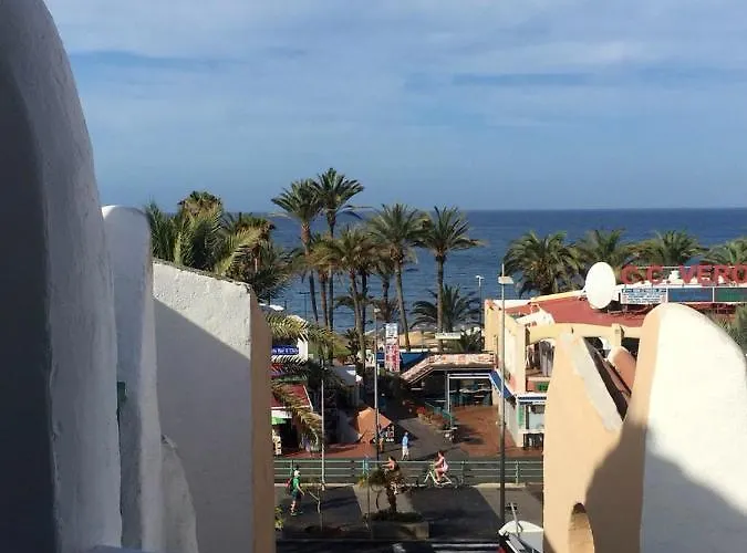 Charming In Playa De La Americas With Sea View Плайя-де-лас-Амерікас