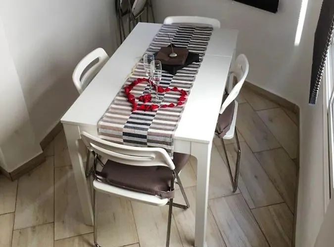 Charming In Playa De La Americas With Sea View Будинок відпочинку Плайя-де-лас-Амерікас